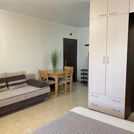 Complex Apolon Νεσέμπαρ