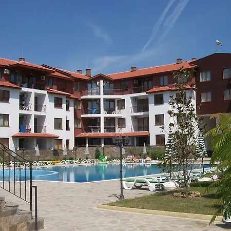 Complex Apolon Νεσέμπαρ