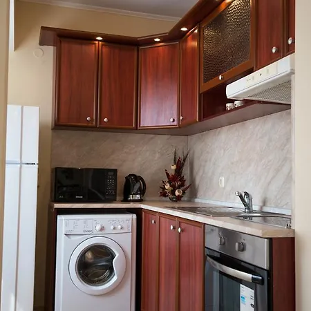 Apartment Complex Apolon *