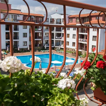 Complex Apolon Apartment Nesebar
