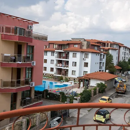 Complex Apolon Apartment Nesebar