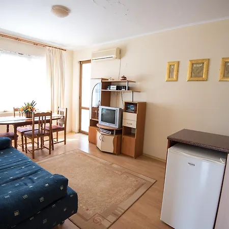 Apartment Complex Apolon Nesebar
