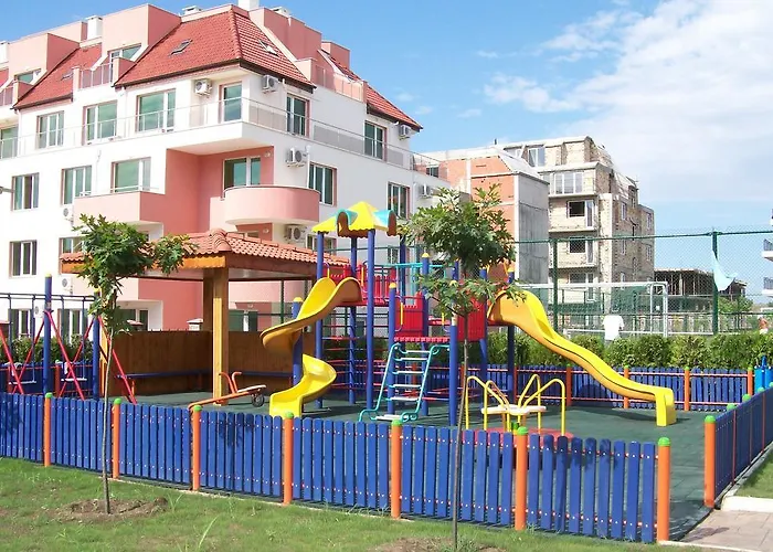 Apartment Complex Apolon Nesebar