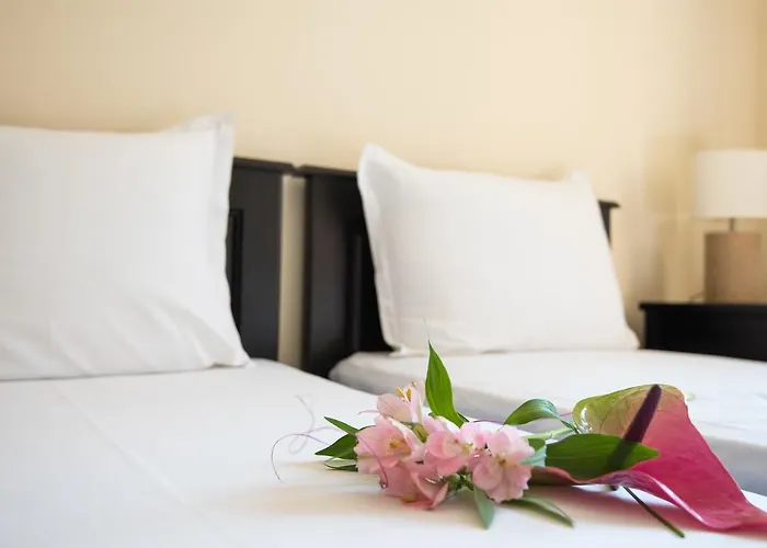 Apartment Complex Apolon *