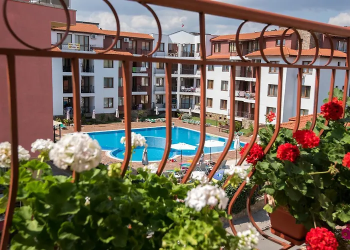 Complex Apolon Apartment Nesebar