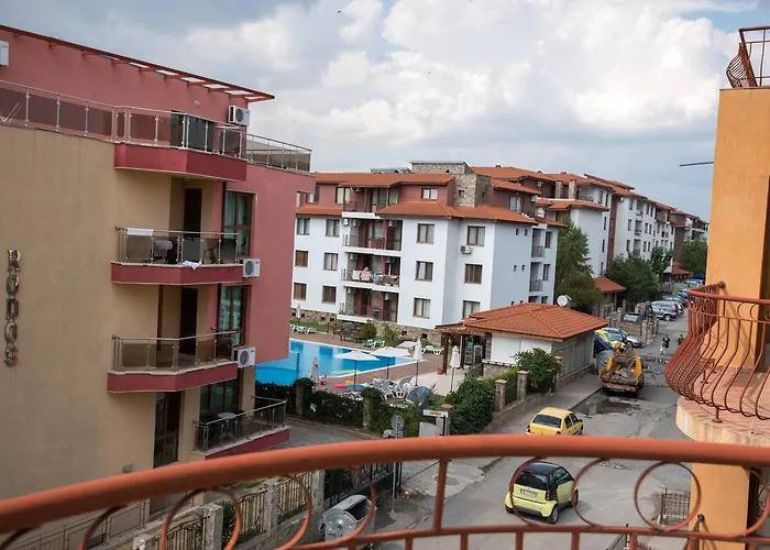 Complex Apolon Apartment Nesebar