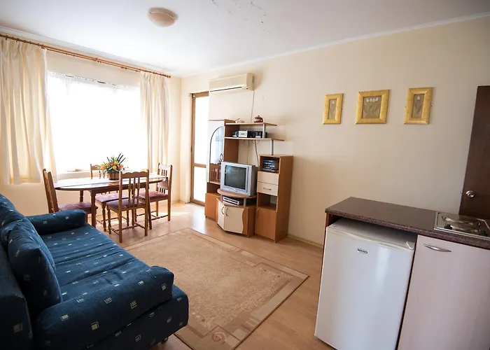 Apartment Complex Apolon Nesebar
