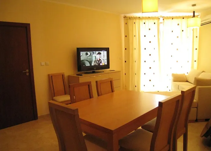 Complex Apolon Apartment *