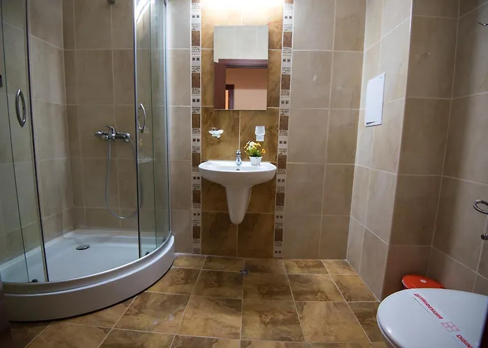 Apartment Complex Apolon *